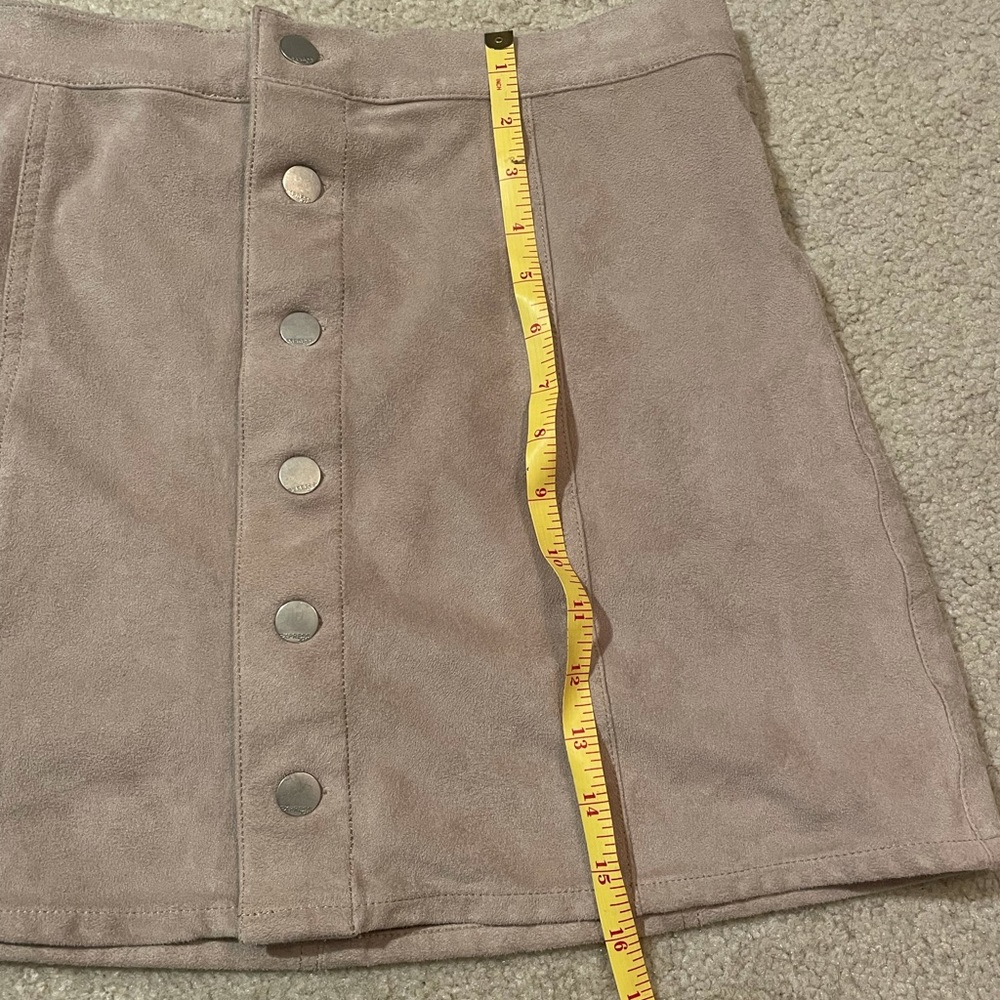 Express Velvet Soft Skirt - Picture 3 of 6